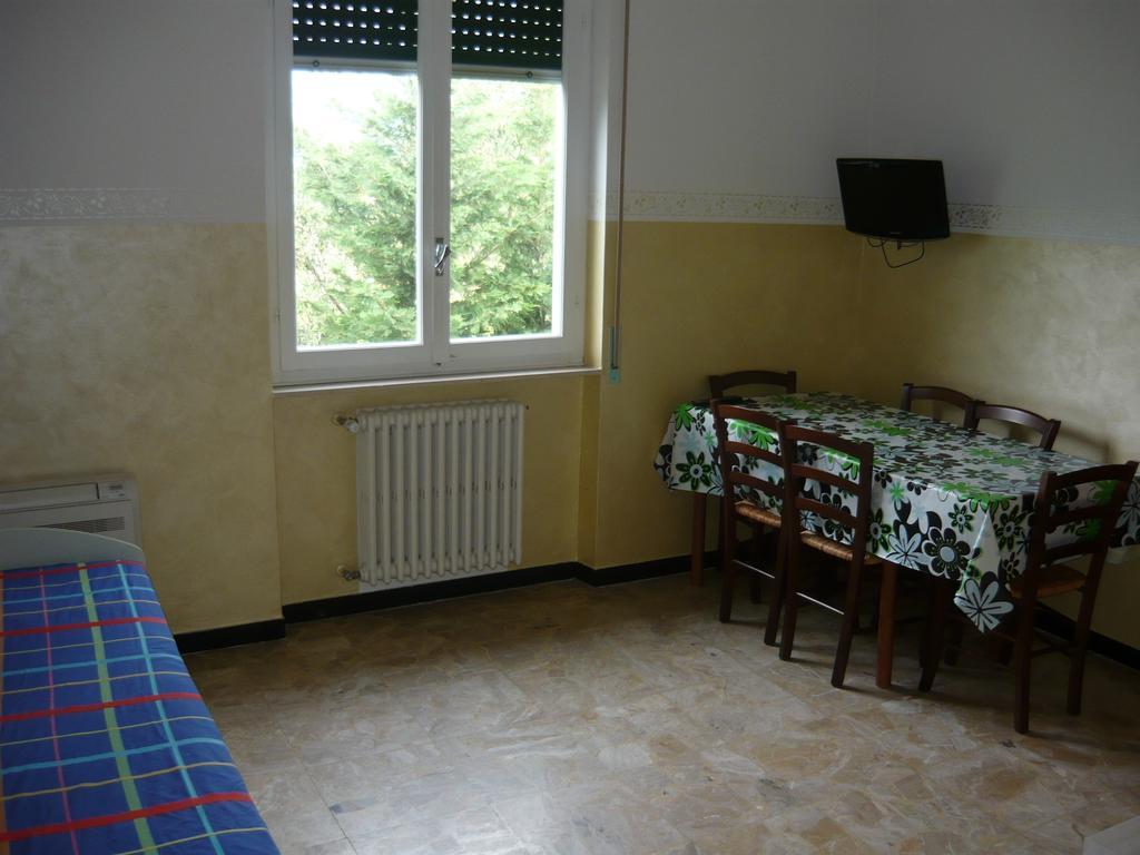 Agriturismo Le Collinette Вилланова-д'Альбенга Номер фото